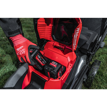 Milwaukee kosiarka akumulatorowa M18 FUEL 53CM 2X18V F2LM53-0