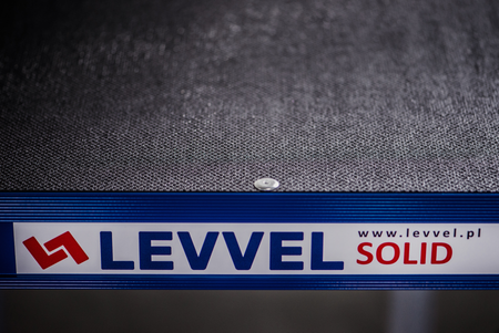 LEVVEL RUSZTOWANIE SOLID 900 S1000-0107