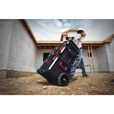 Milwaukee skrzynia z kołami PackOut 4932464078