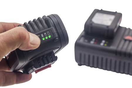 AL-KO szybka ładowarka 18V C60 LI Easy flex 113858