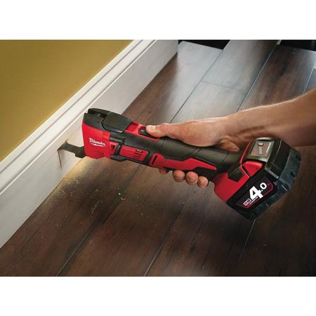 Milwaukee narzędzie wielofunkcyjne akumulatorowe 18V M18 BMT-0 4933446203