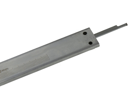 SUWMIARKA 300mm 0.02mm W PLASTIKOWYM PUDEŁKU /GEKO
