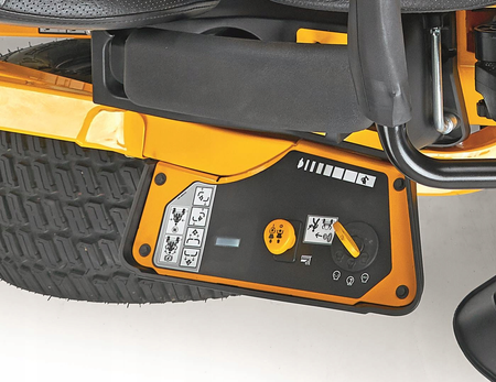 Cub Cadet Traktor ogrodowy XZ5 L137 137CM 14,7KW 17AIEACI603