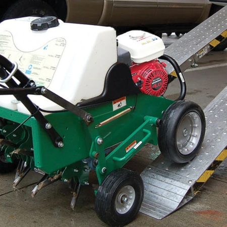 BillyGoat areator spalinowy AE403V