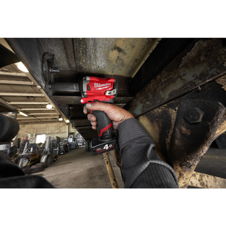 Milwaukee klucz udarowy 339NM 1/2" 1X2,0 1X4,0AH 4058546225612
