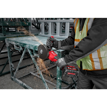 Milwaukee Szlifierka kątowa M18FHSAG 2X5,5AH 4933471080