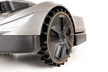 Cedrus robot koszący by Sunseeker C-MOW-X5