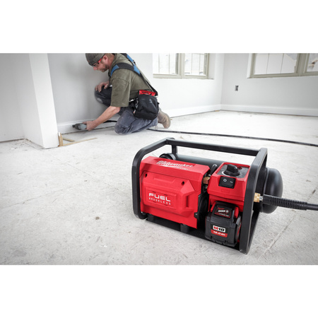 Milwaukee sprężarka M18FAC-0 4933472166