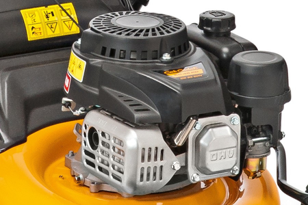 Cub Cadet Kosiarka spalinowa LM1 CR53 53CM 2,1KW 12D-PQSC603