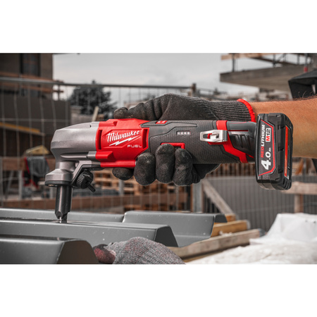 Milwaukee nożyce skokowe M12FNB16-402X