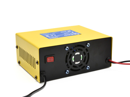 GEKO PROSTOWNIK ELEKTRONICZNY LCD 6V/12/24V G80038