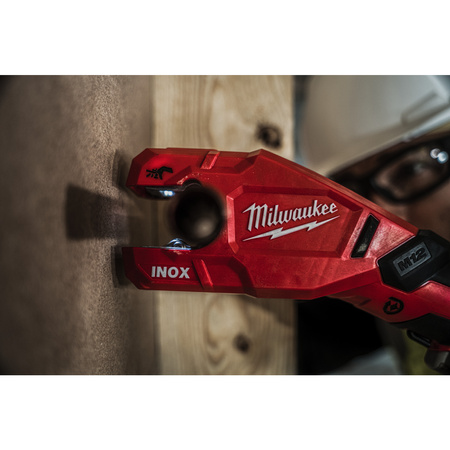 Milwaukee przecinarka do rur IN2 M12PCSS-202C 4933479242