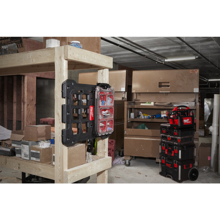 Milwaukee PackOut organizer średni 4932464083
