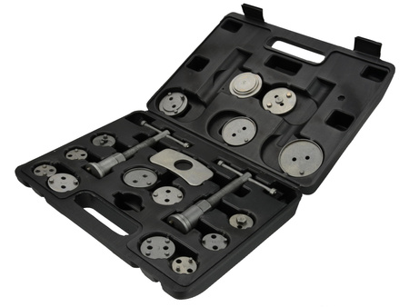 Geko zestaw do wyciskania tłoczków hamulcowych 18 elementów G02540