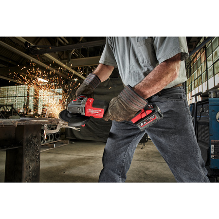 Milwaukee Szlifierka kątowa M18FHSAG 2X5,5AH 4933471080