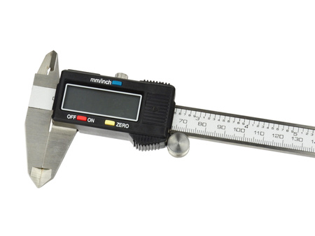 SUWMIARKA ELEKTRONICZNA 150mm 0,01mm W PLASTIKOWYM PUDEŁKU  /GEKO
