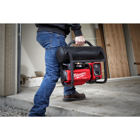 Milwaukee sprężarka M18FAC-0 4933472166